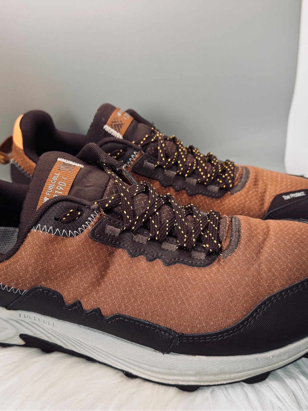 New Balance FuelCell 2190 Men’s 10 Brown Waterproof Trail Running Shoes Hiking - Picture 3 of 10
